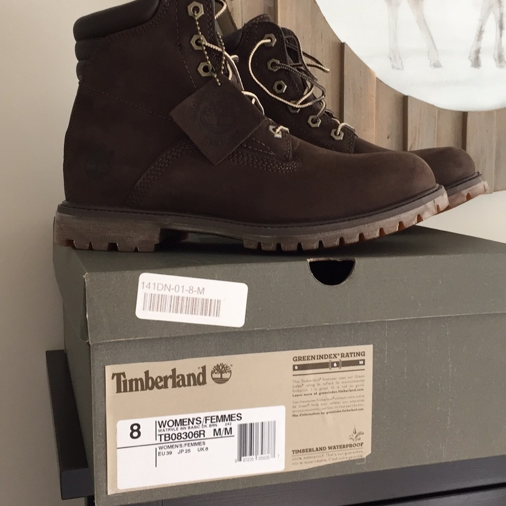 Timberland Waterville 6 in dark brown nubuck boots